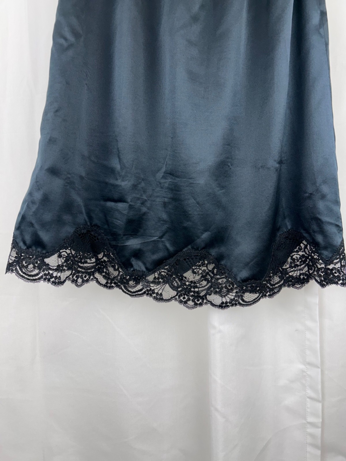 Adagio Patricia Fieldwalker Half Slip 100% Silk Black Knee Length S