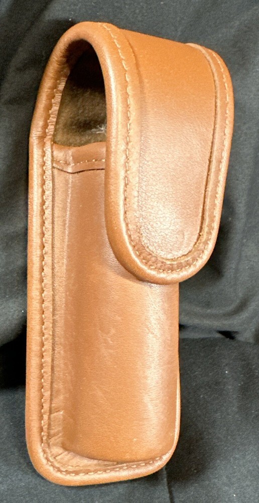 ASP Triad Scabbards Clip-On Carrier Flashlight Case Leather