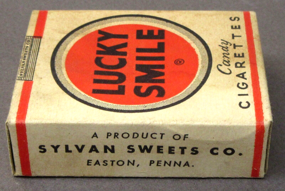 c. 1953 Sylvan Sweets LUCKY SMILE Candy Cigarettes empty candy box