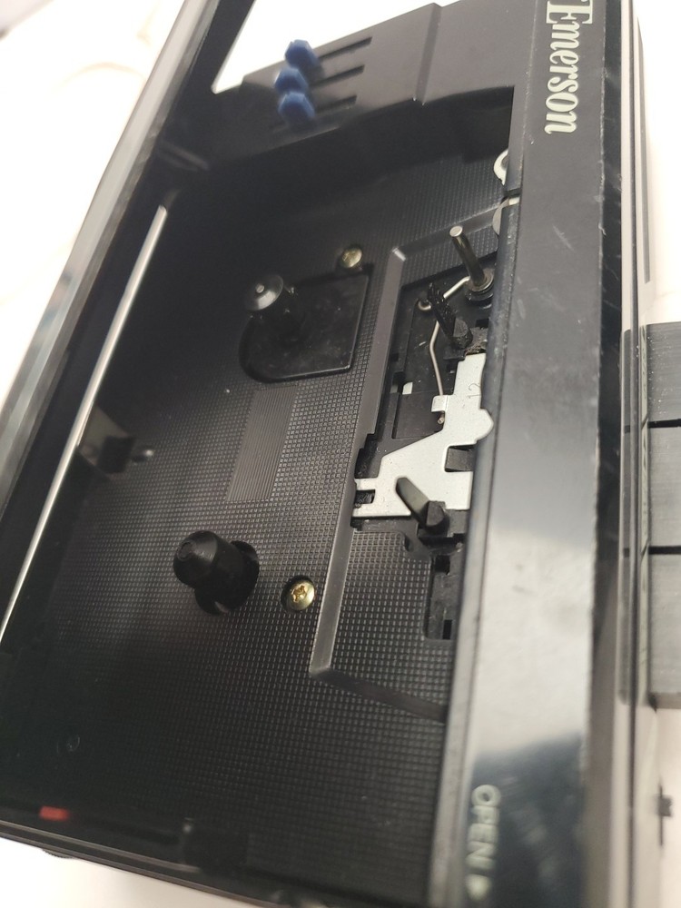 Emerson CRS 25BP Cassette Player Working