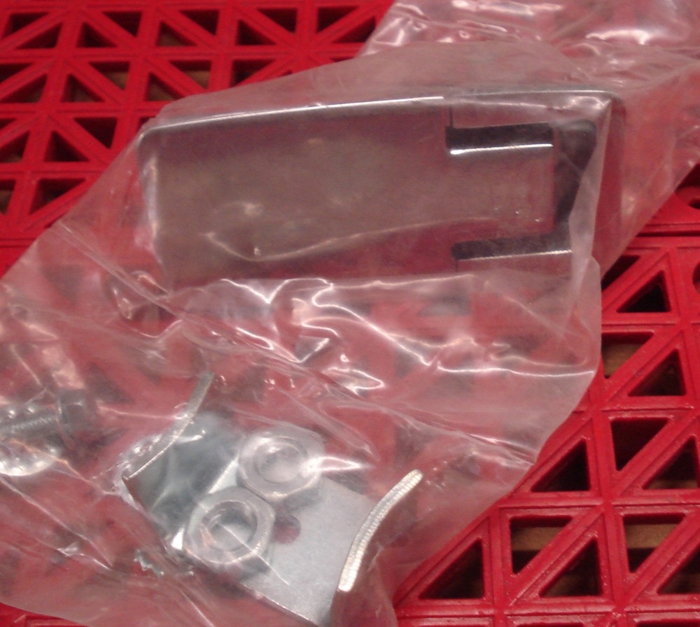 SPEP Flush Mount Compression Latch Non-Locking Sierra Pacific Lift & Turn NEW