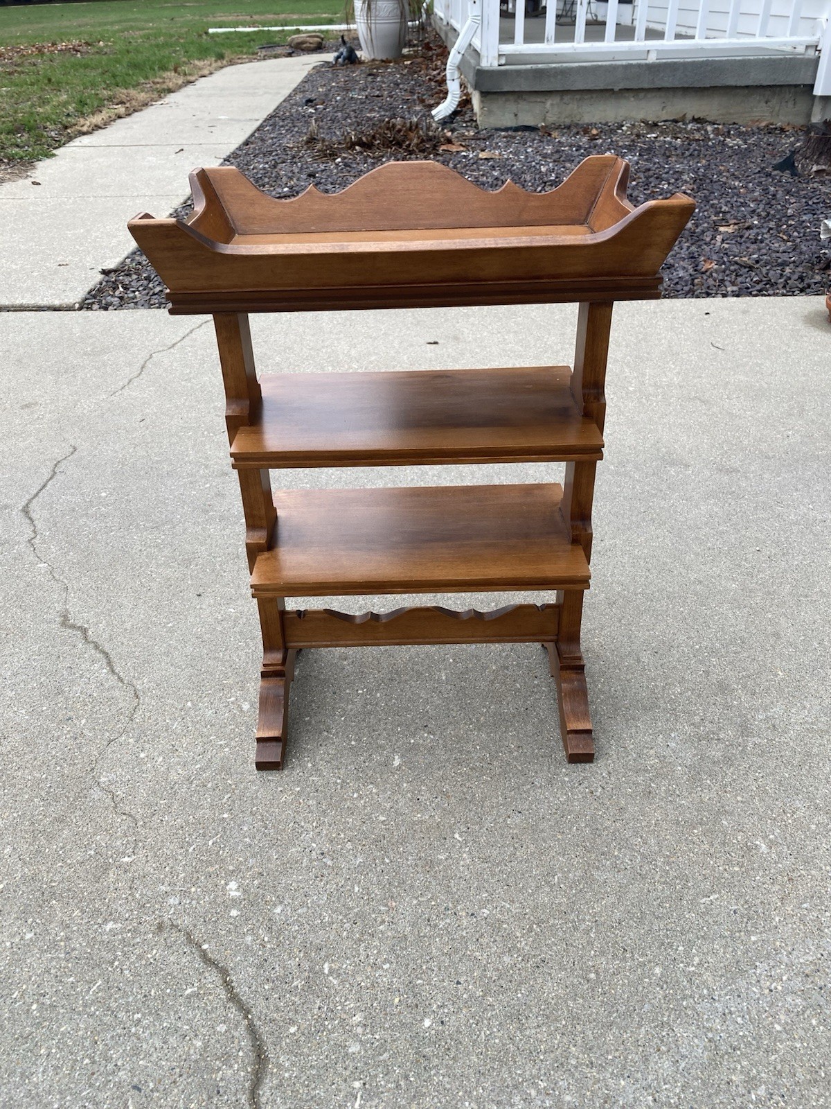 Tell City Chair Company Solid Hard Rock Maple Andover Unique 3 Tier Side Table