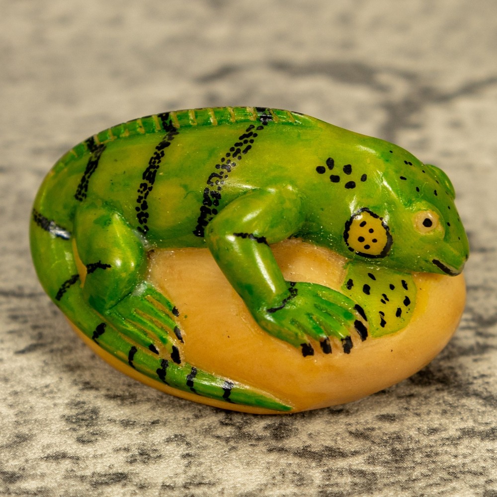 Green Iguana Lizard Tagua Nut Carving
