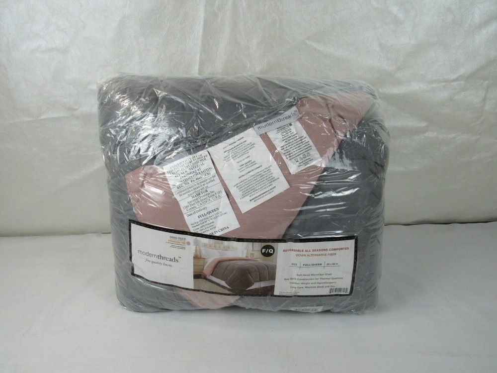 Modern Threads Down Alternative Reversible Full/Queen Comforter T4102810