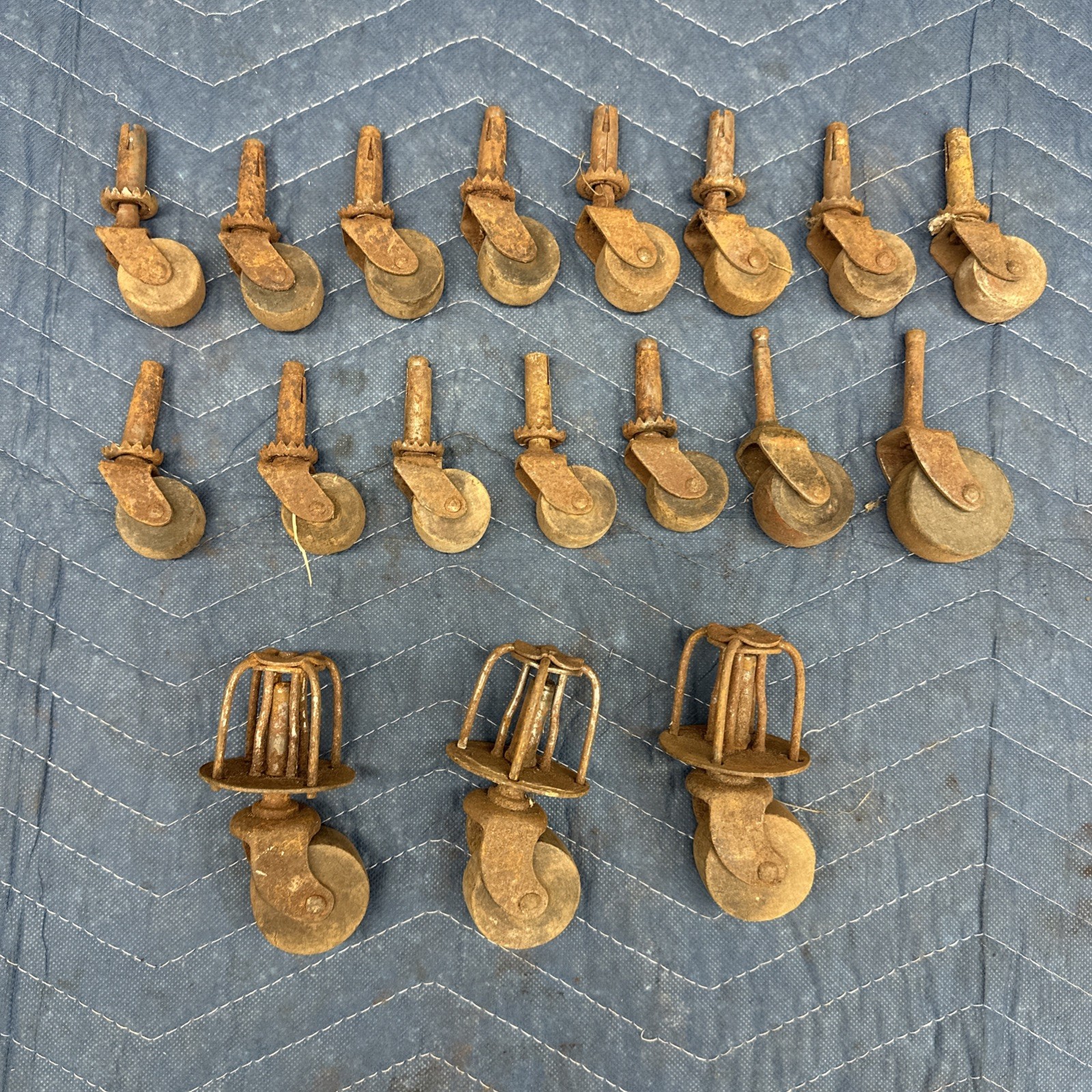 18 Pc Lot Vintage Wooden Caster Wheels - Antique Furniture Hardware