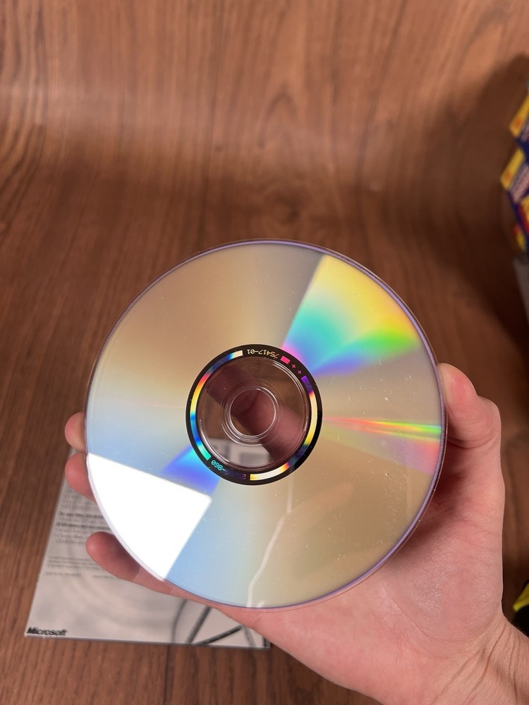 Microsoft Interactive CD Sampler Trial Version 1997 Microsoft 95 Windows 3.1