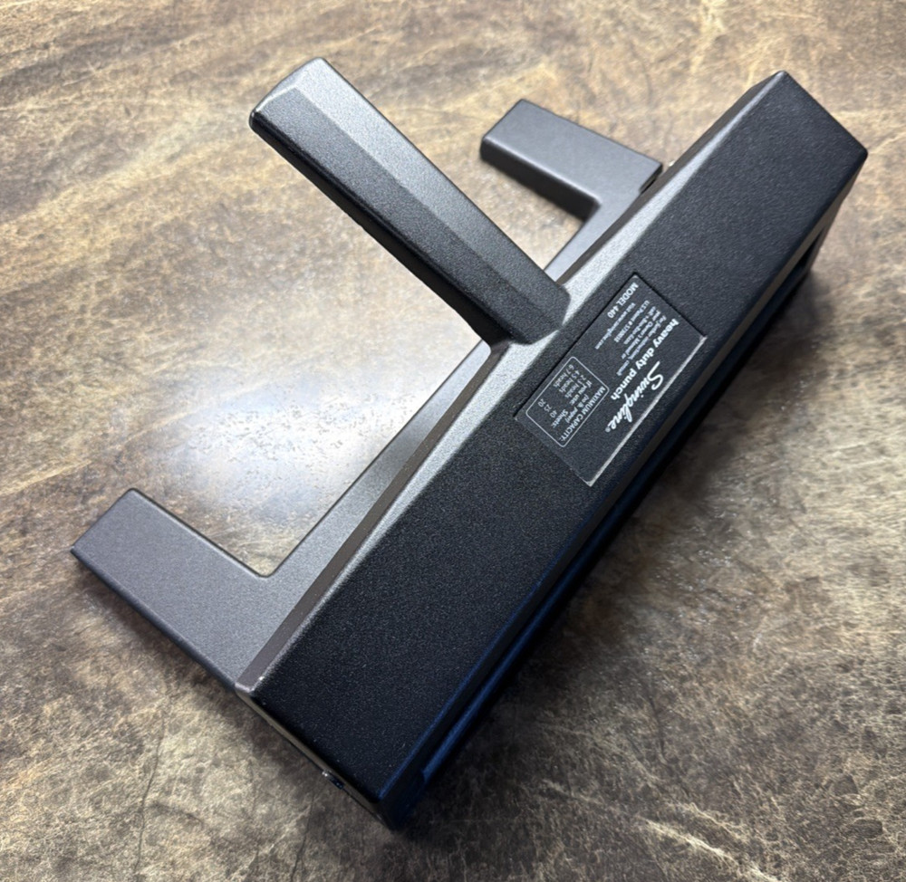 Swingline Heavy Duty Punch - Model 440 - USED