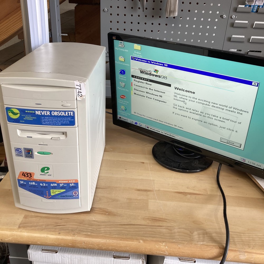 Emachines e-tower 433i NEVER OBSOLETE Desktop PC 32MB RAM + Windows 98 SE