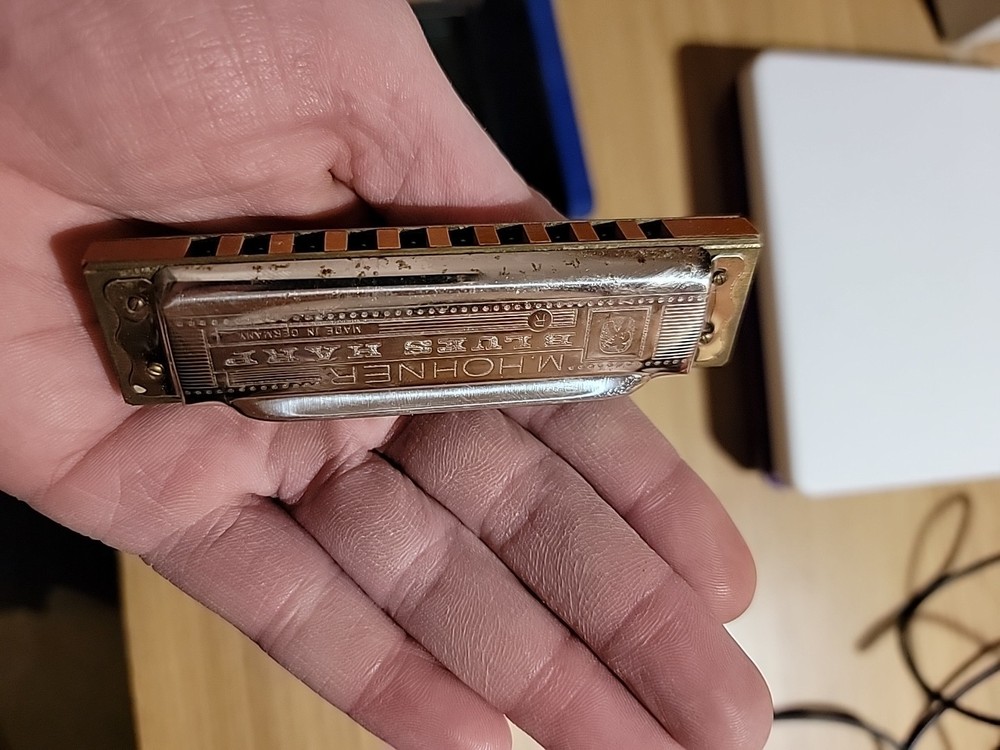 M. HOHNER BLUE HARP.