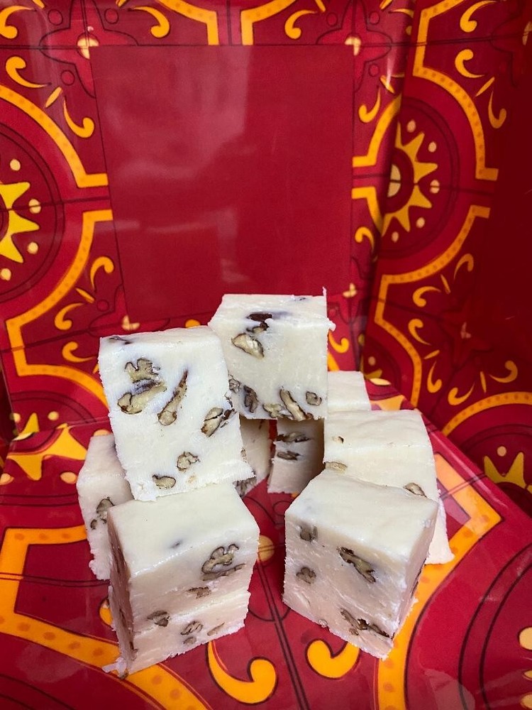 Vanilla Pecan Fudge 1/2 pound