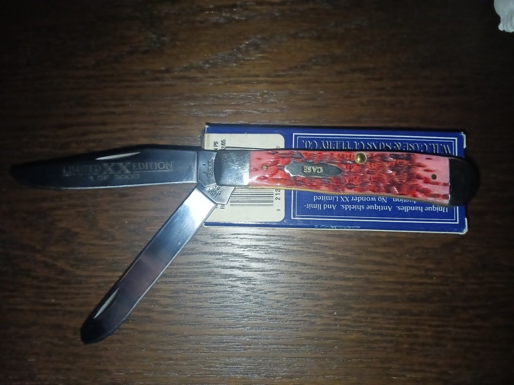 Case Raspberry Trapper knife
