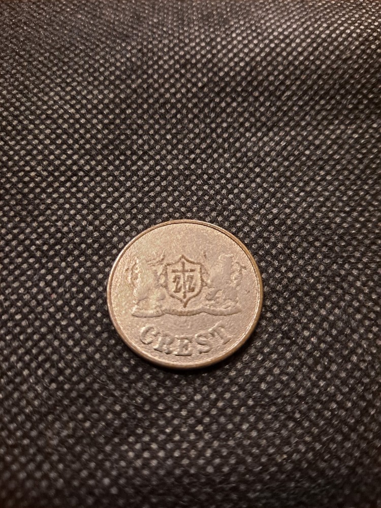 CREST TOKEN! e6671UXX