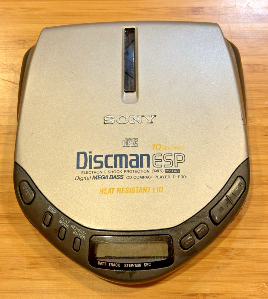 SONY Disc-man D-E301 ESP Digital Mega Bass Player Discman * tested working