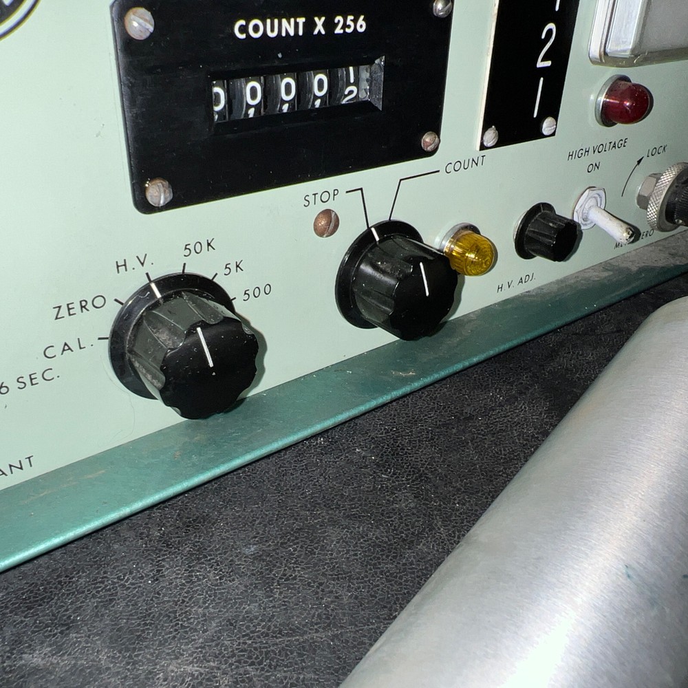 Lionel Model 455 Binary Scaler-Ratemeter (1963-1965)