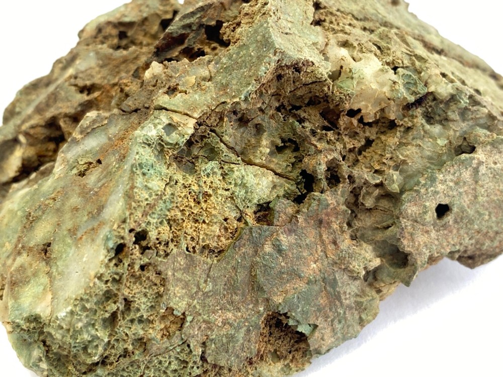 Garnierite Nickel Ore