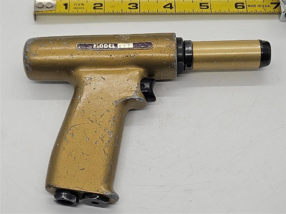 Standard Pneumatic Model 675 Air Powered Wire Wrapping Tool