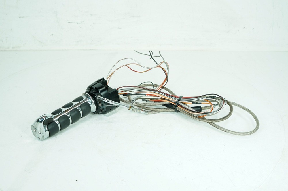 2004 Harley Dyna FXDWG Wide Glide OEM Right Engine Start Kill Switches Controls