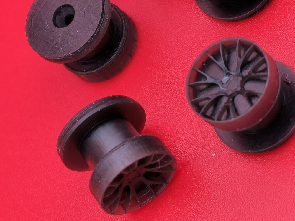 Stomper Custom Resin 3d Printed challenger mag wheels