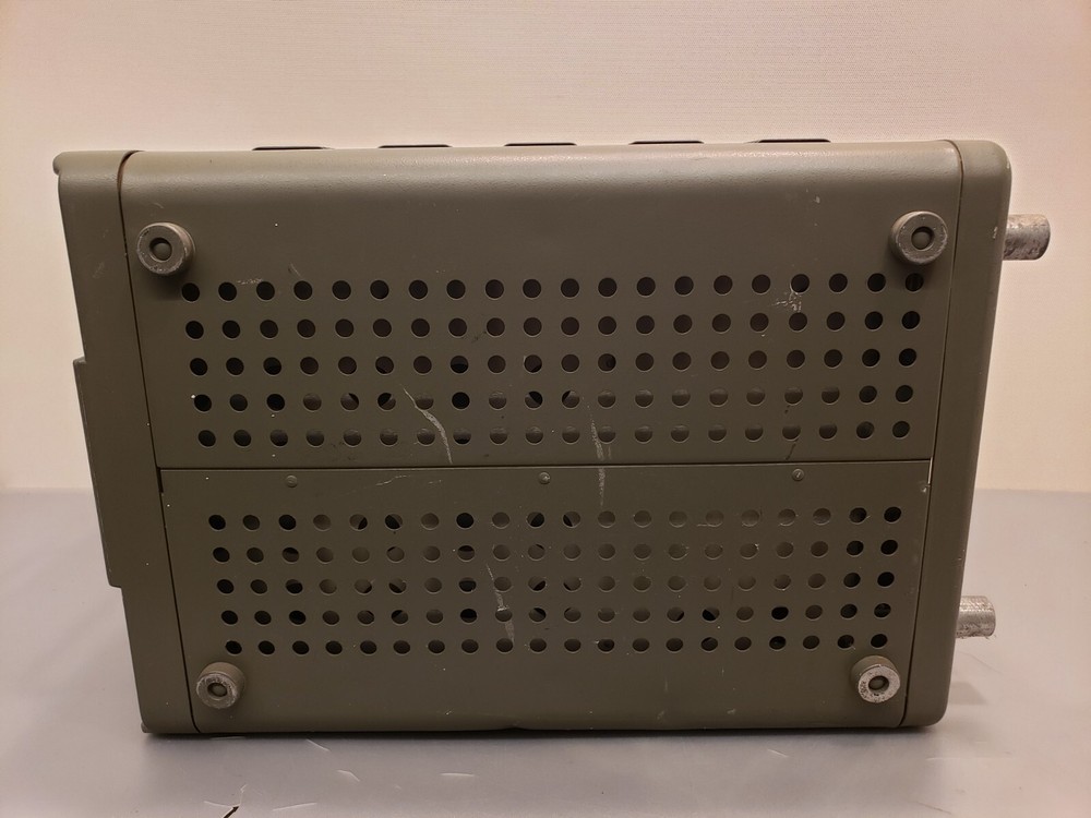 Vintage Hewlett Packard HP model 608E VHF Signal Generator **Nice Condition