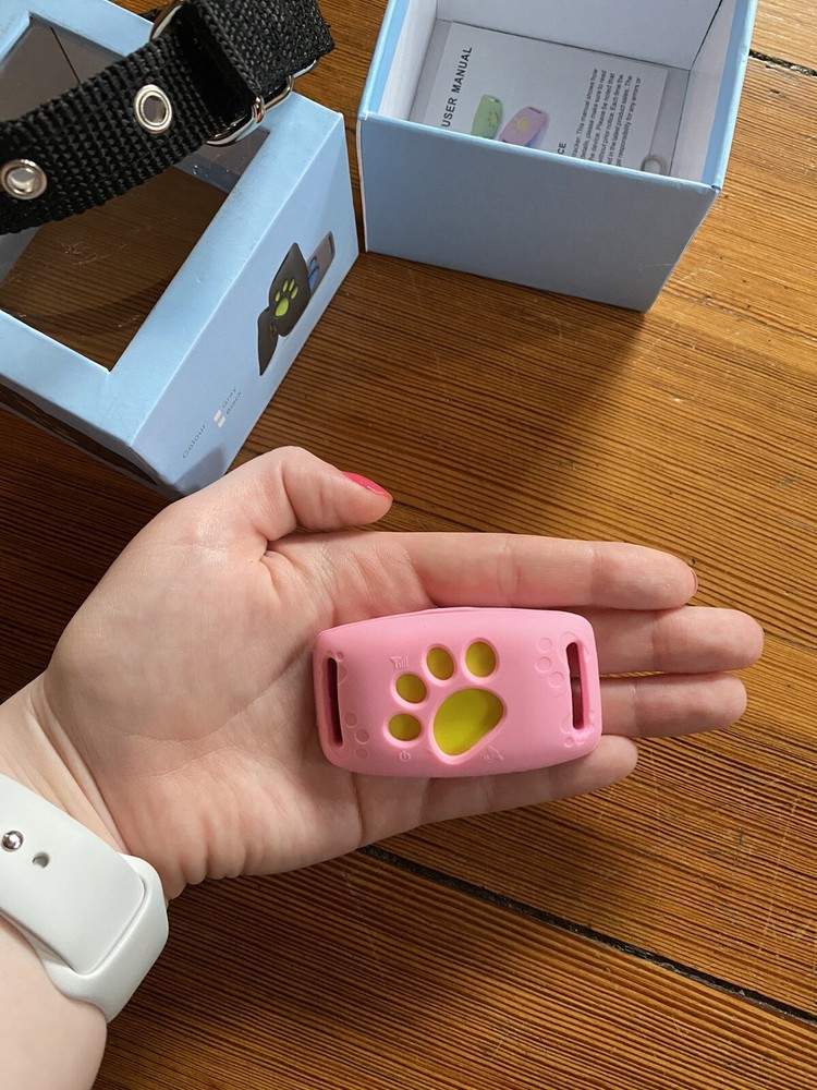 Fully Needed Pet Collar Tracker