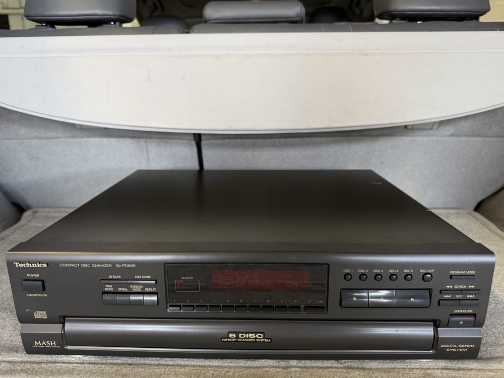 Technics SL-PD888 CD player.