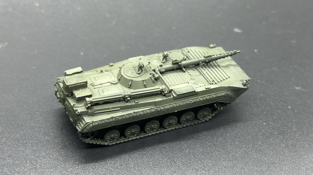 1/144 Bmp-1ksh Command Vehicle Finished Product Model