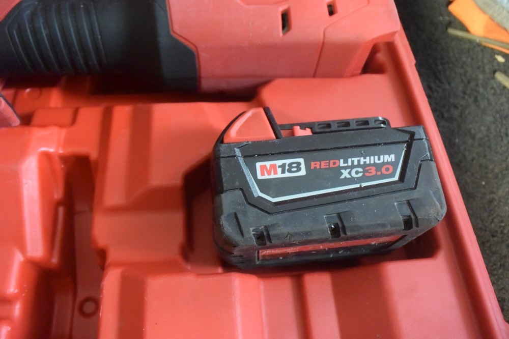 Milwaukee Press 2773-20L Long Throw Press Tool #2