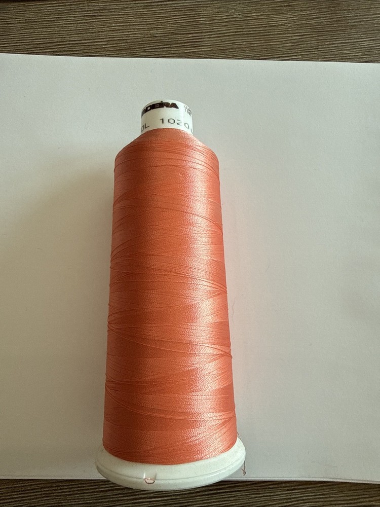 🧵madeira embroidery thread #1020-100% Viscose  🪡