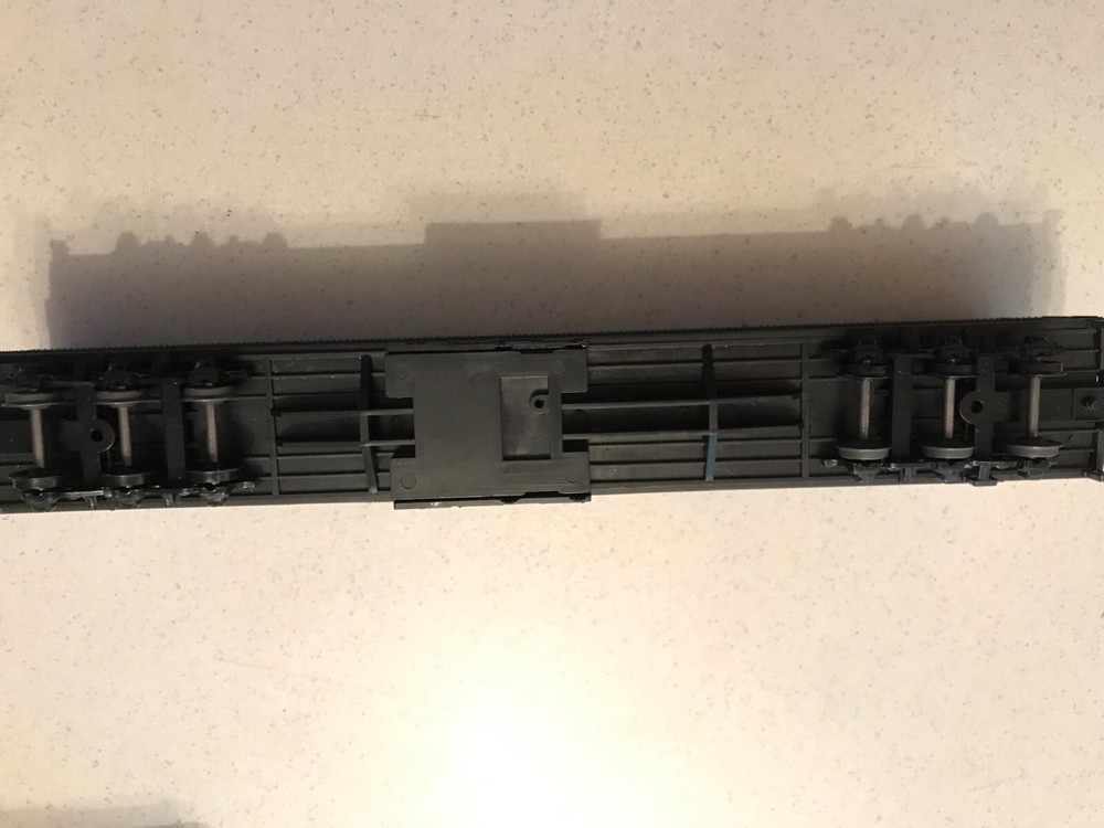HO Passenger Train Wagon