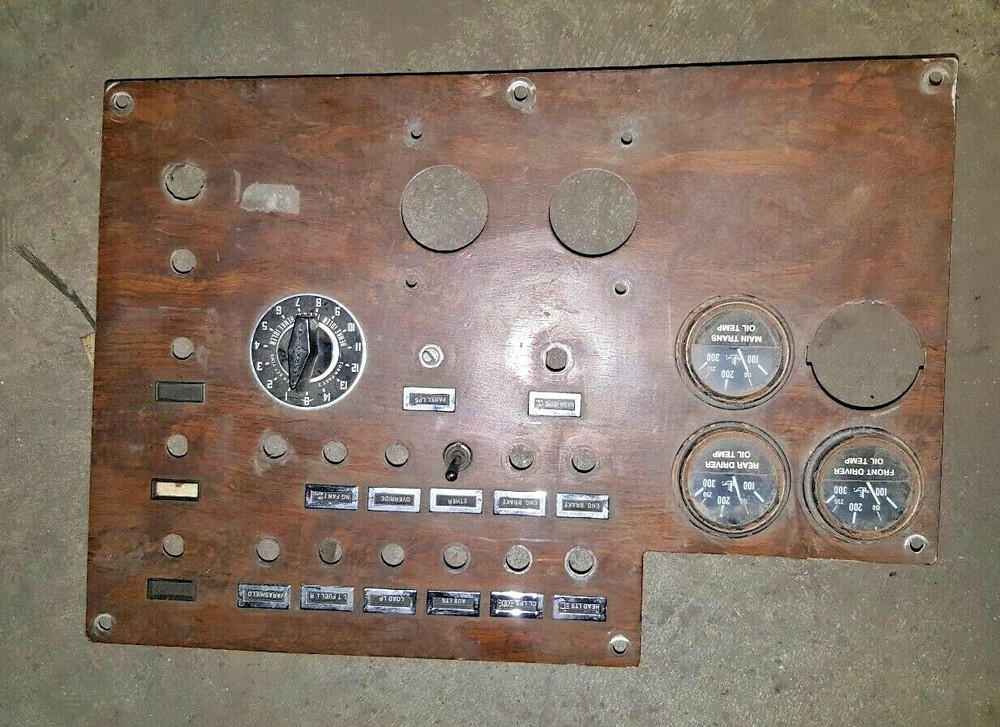 INTERNATIONAL DASH PANEL CLUSTER