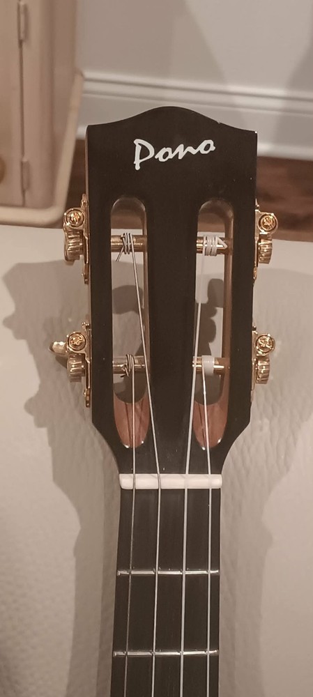 Pono ULN4-3 Baritone ukulele