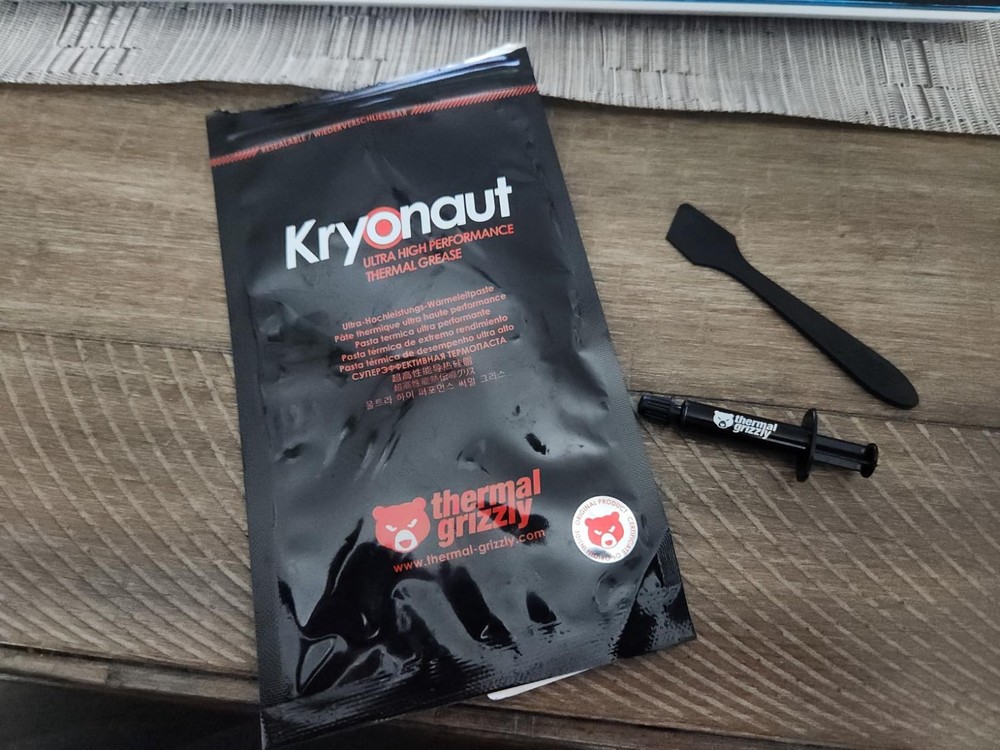 Thermal Grizzly Kryonaut - 1g High Performance Paste for CPU/GPU/PS5