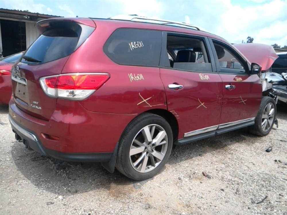 PATHFINDR 2013 Fuse Box Cabin 104866789