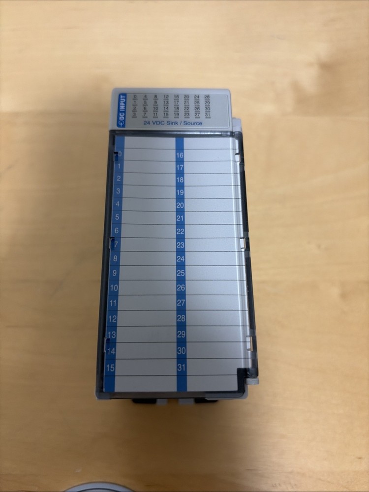 AB 1769-IQ32 /A CompactLogix 24V DC Input Module 1769IQ32