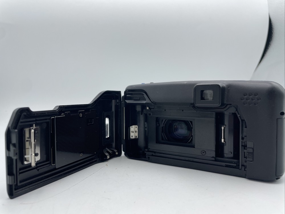 Olympus Infinity Zoom 210 Point and Shoot Camera UNTESTED