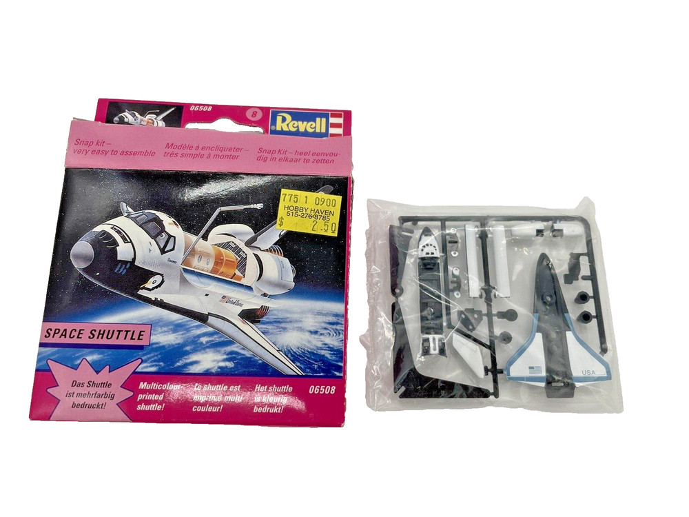 Revell Mini Jets Vintage 1996 Model Space Shuttle 06508