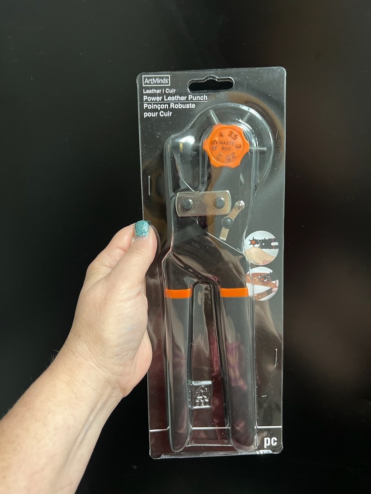 Artminds Power Leather Punch 63248