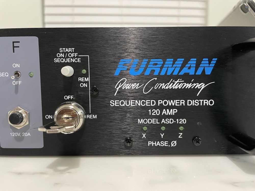 Furman ASD-120 Sequenced Power Distribution Power Conditioning with Keys