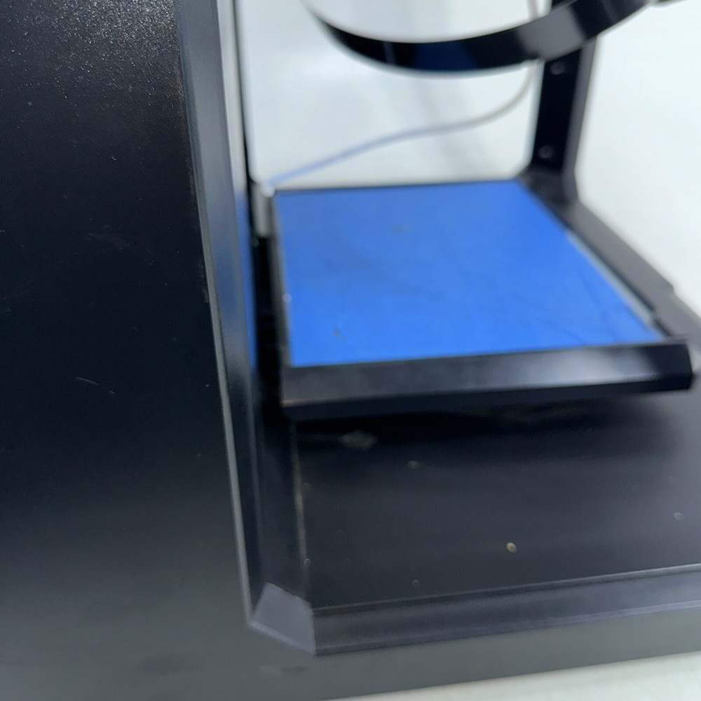 Makerbot Replicator Plus, w/o Smart Extruder For Parts Repair Untested