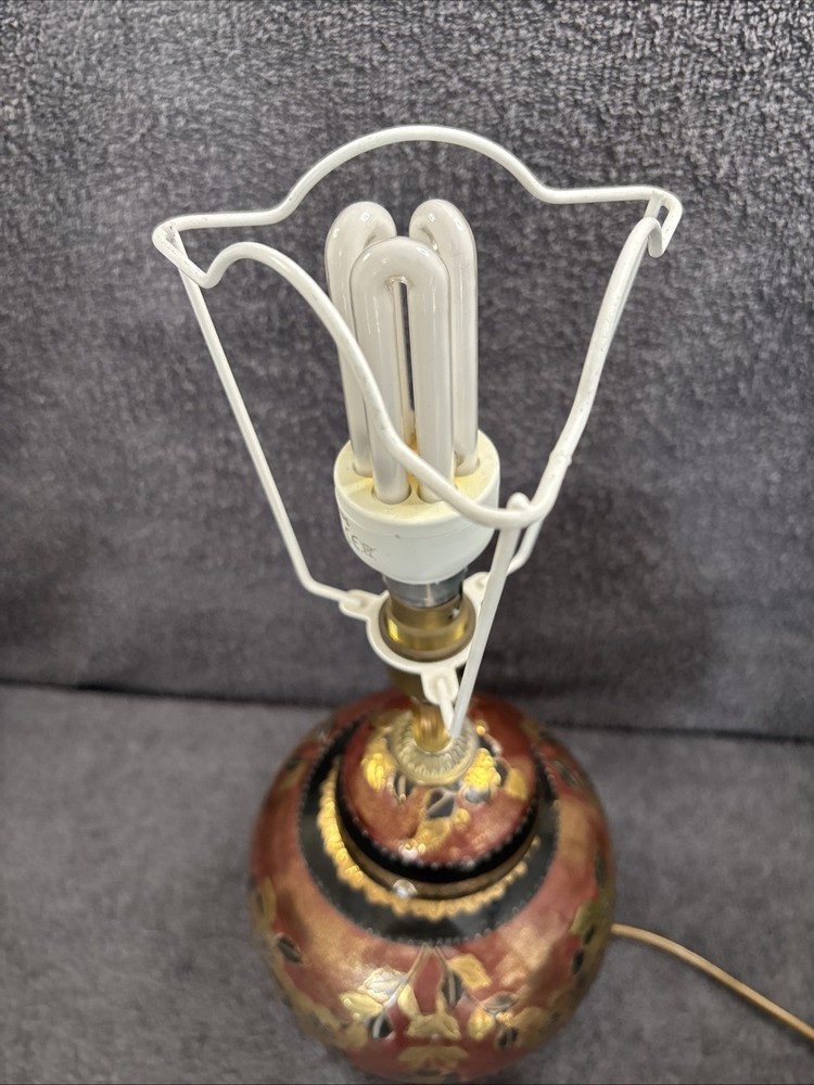 Lovely Gregory’s Table Lamp In Ceramic Floral Design - Working