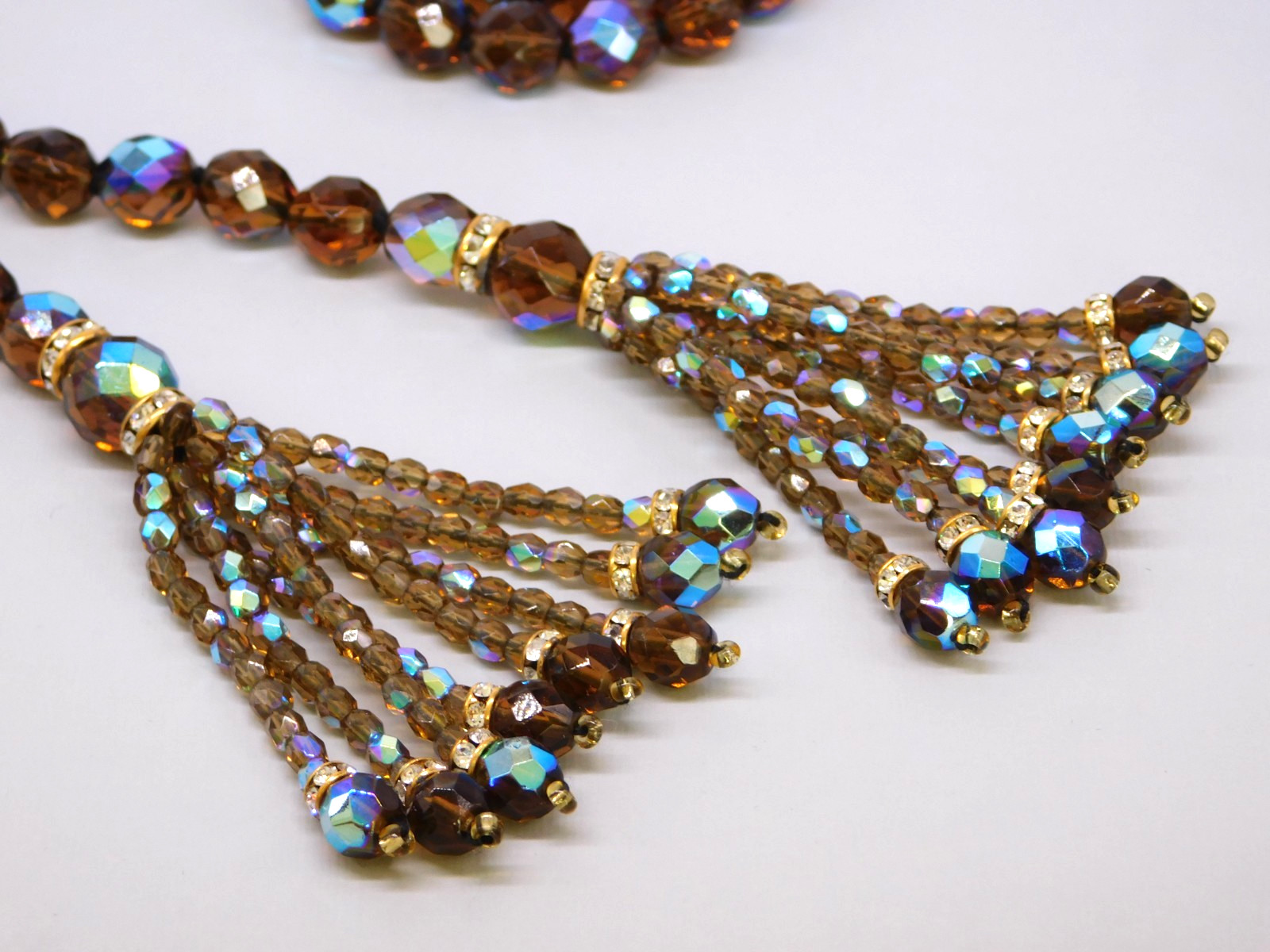 Vintage JOAN RIVERS Lariat Tassel Necklace Brown AB Faceted Beads Flapper NWT
