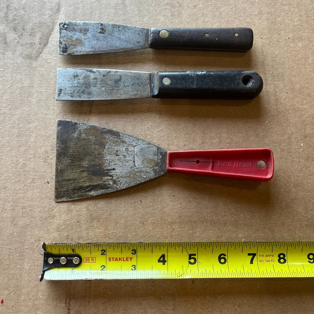 Red Devil & Hyde 3 pc Putty Knife Set with 3" and 1-1/4"
