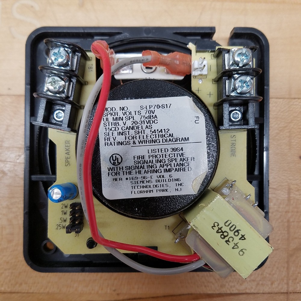 Cerberus Pyrotronics S-LP70-S17 Fire Alarm Strobe Speaker, 70 Volt Seaker - USED
