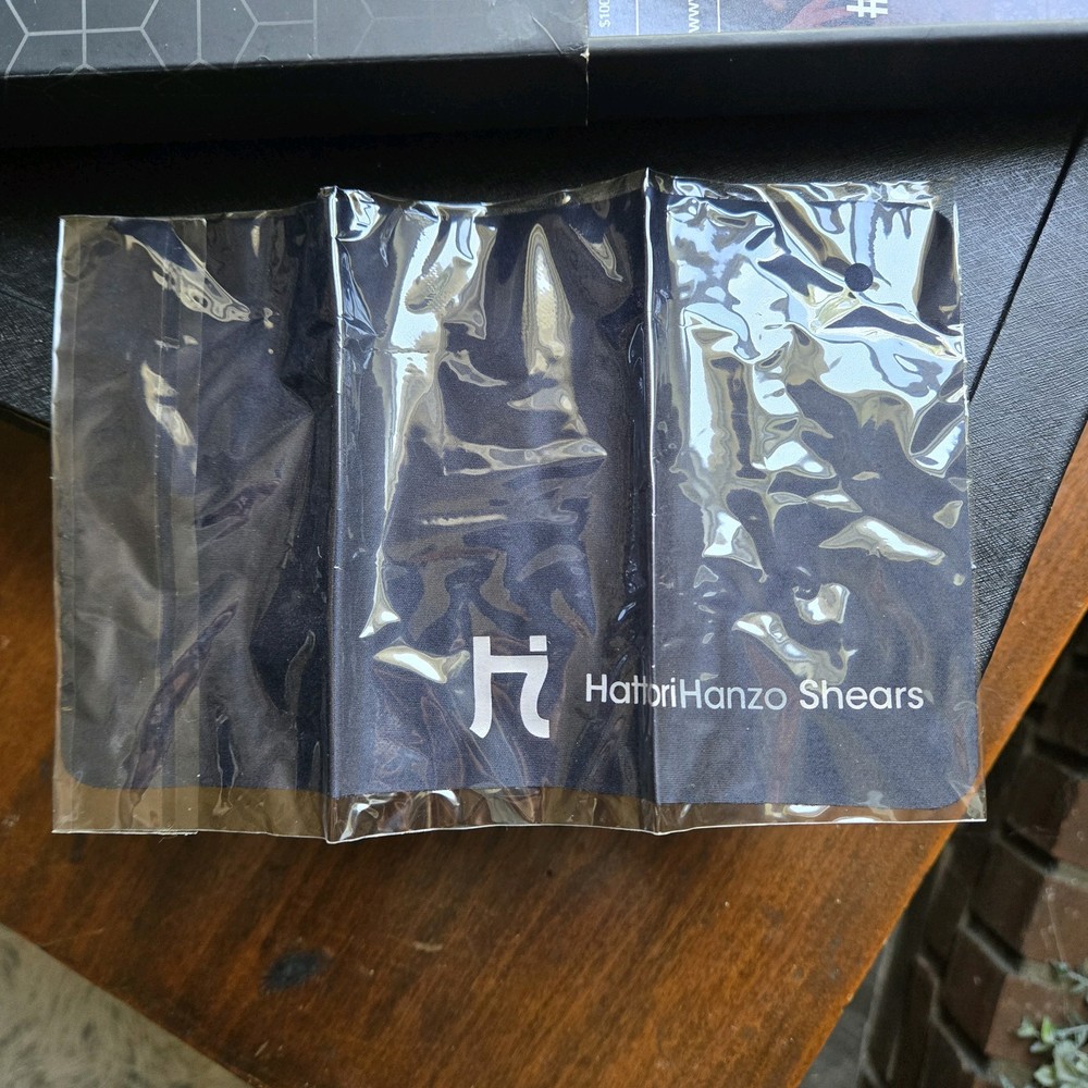 Hattori Hanzo Shears box STORAGE CASE cloth PROTECTER (EMPTY) Authentic