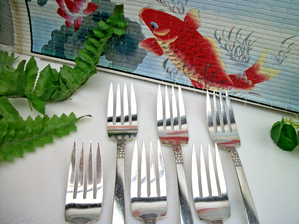 6 Oneida Community Silver FOREVER Silverplate Salad Forks 1939