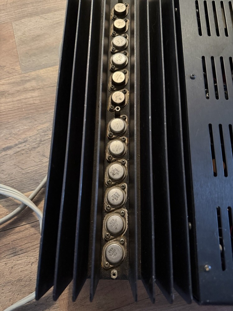 SAE Mark 3 cm Power Amplifier UNTESTED But Powers On.