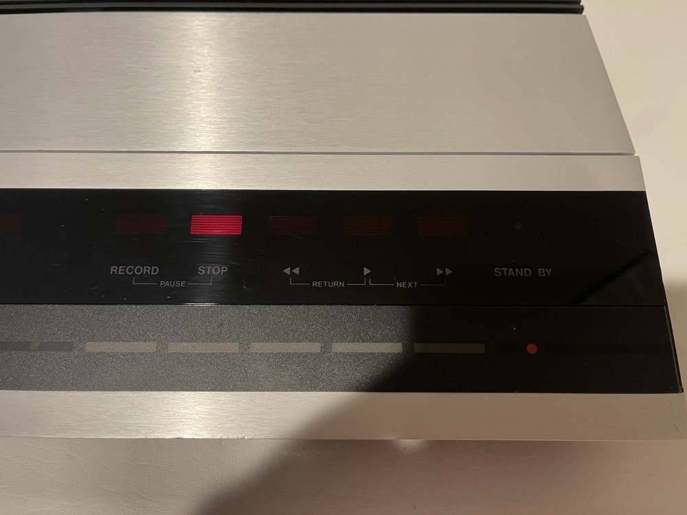 Bang & Olufsen Cassette Deck Model Beocord 2000 Type 2923 Clean - Read!