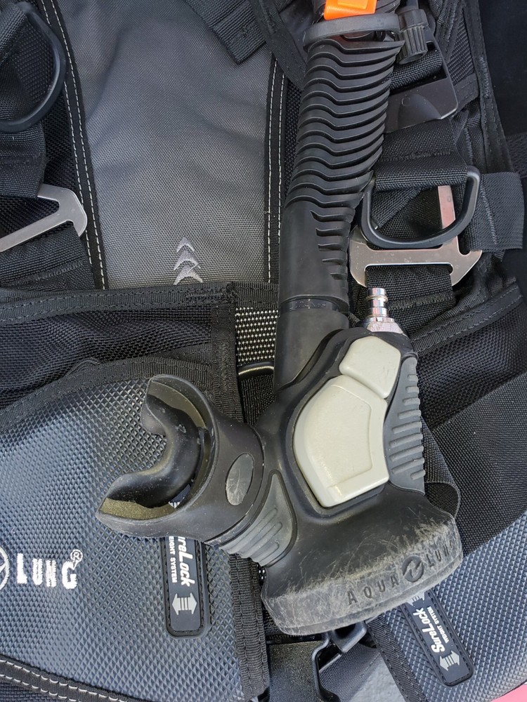 AquaLung Dimension BCD with AirSource - Medium