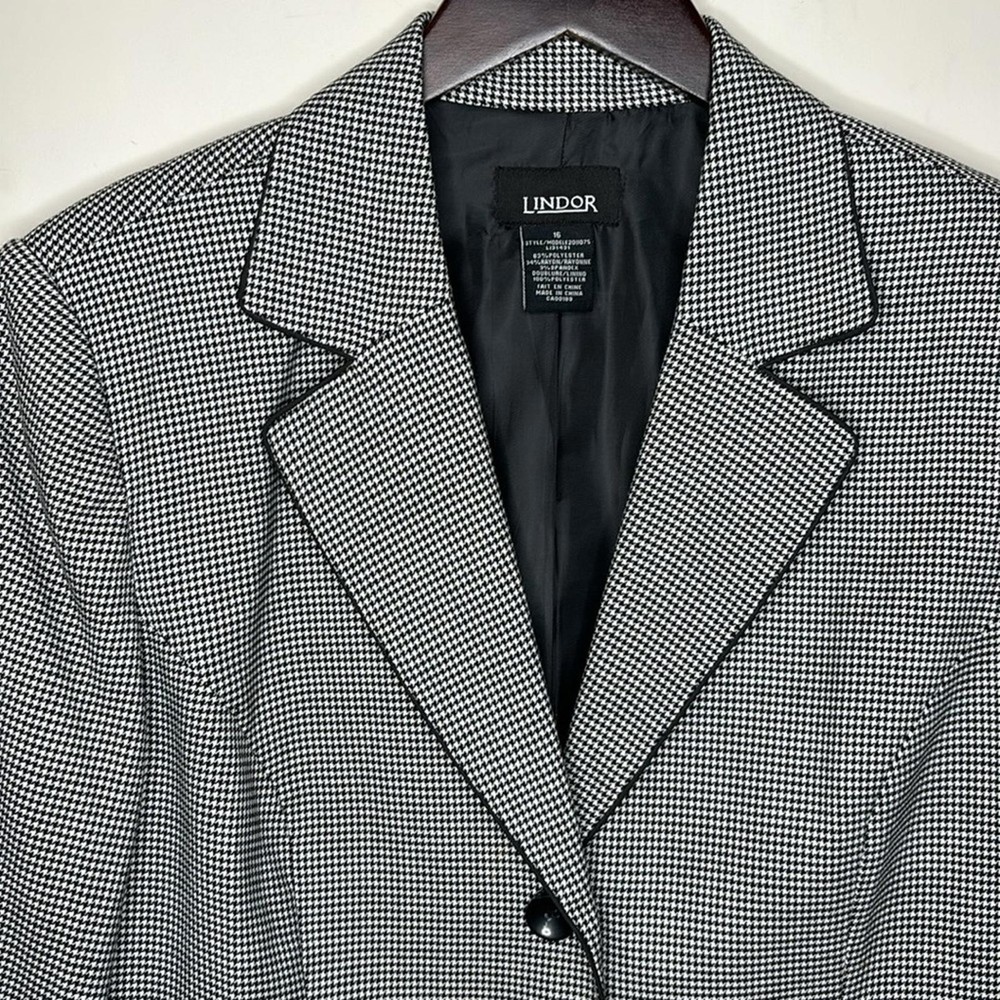 LINDOR Houndstooth Black & White Blazer - Size 16