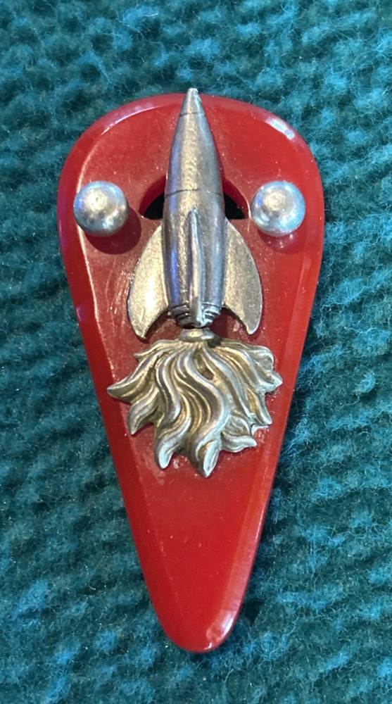 1940s/50s Vintage : ATOMIC AGE "Red Bakelite" ROCKET BROOCH @ Missing POST BACK